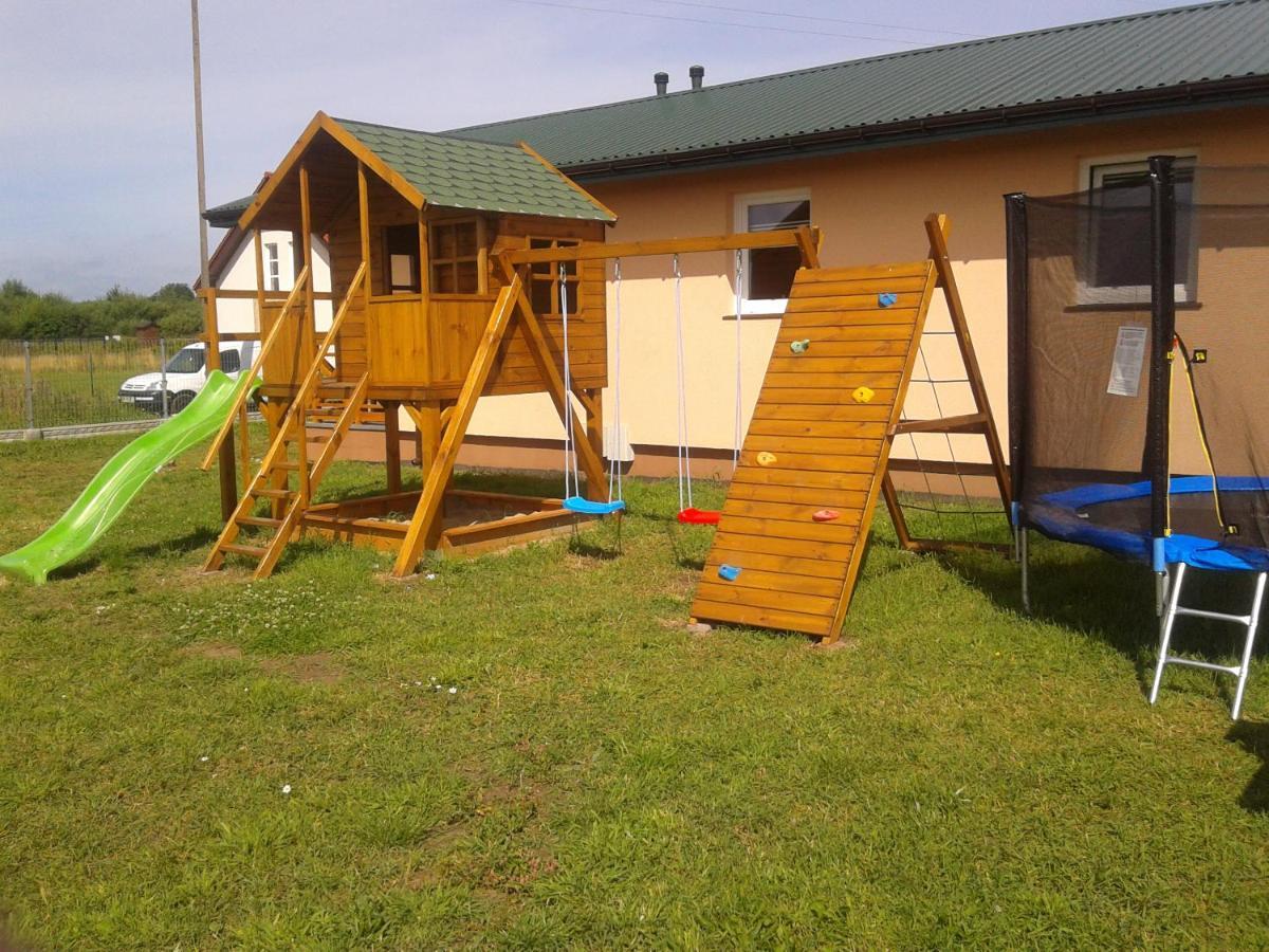 Domkiuweroniki Mielenko Exterior foto